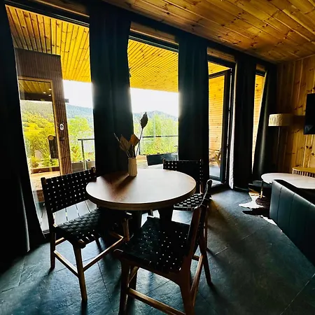 Black Deer - By Deer Hills Luxury Apartment Kocon